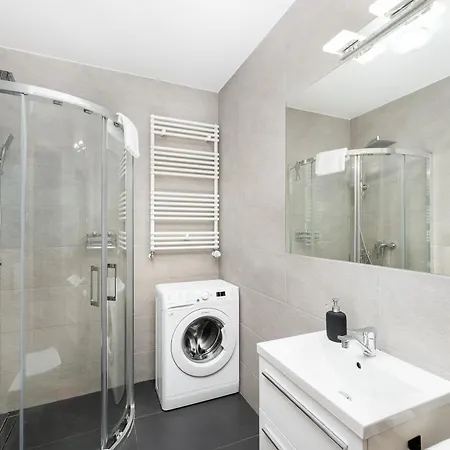 Apartment Park Jerzmanowskich Comfort By Bookinghost Krakow
