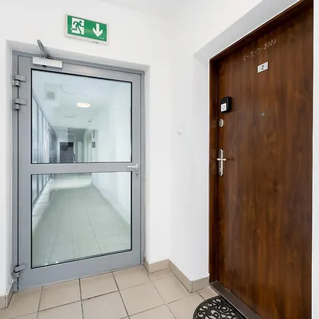 Park Jerzmanowskich Comfort شقة *