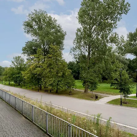 Park Jerzmanowskich Comfort شقة *